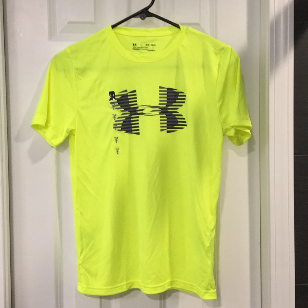 NWT Under Armour Boy’s T-Shirt Neon Yellow Large